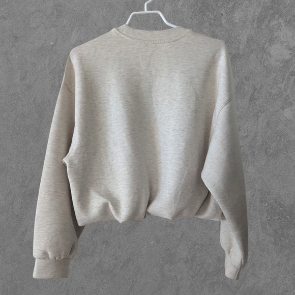 OLD NAVY Bounce Fleece Extra Soft Crop Sweatshirt Size L - Picture 2 of 9